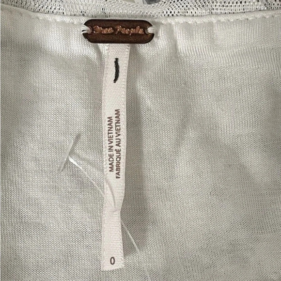 FREE PEOPLE -Can't Get Enough Mini Sequin Skirt - Silver size 0 - Picture 9 of 14